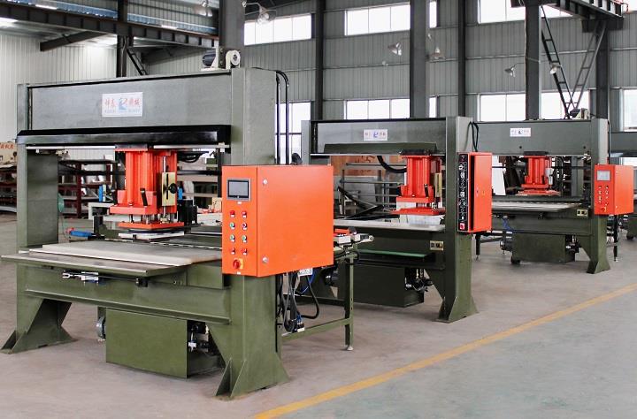 Travel Head Cutting Machine.jpg