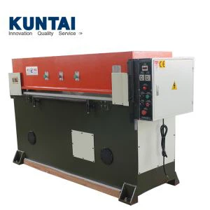 Máy cắt bằng tay